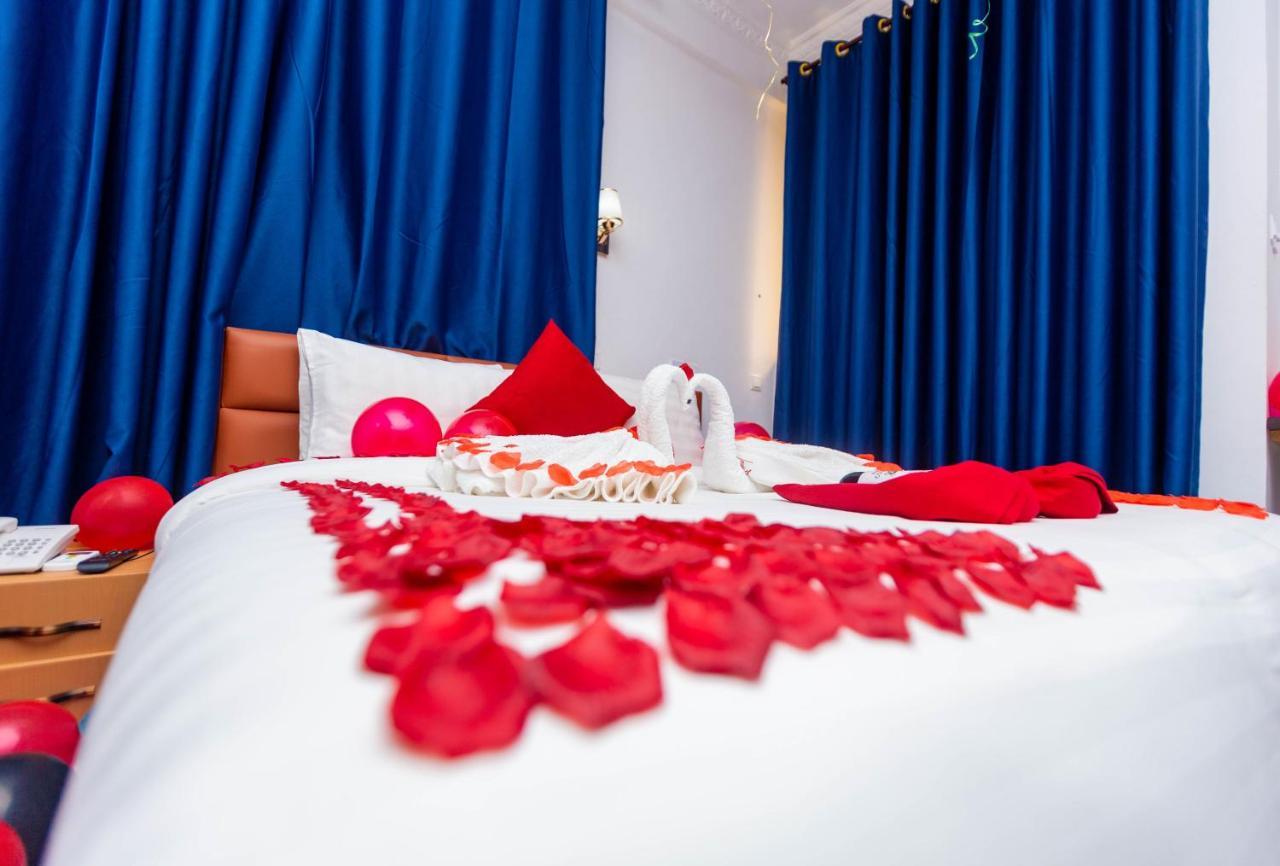 Sky Plus Hotel & Resort Ho Eksteriør bilde