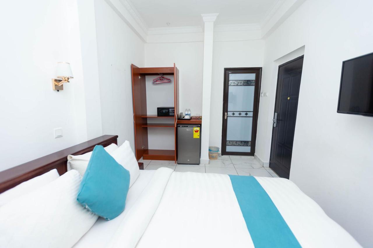 Sky Plus Hotel & Resort Ho Eksteriør bilde