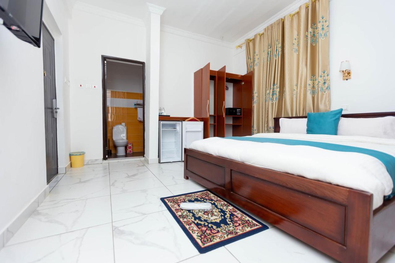 Sky Plus Hotel & Resort Ho Eksteriør bilde